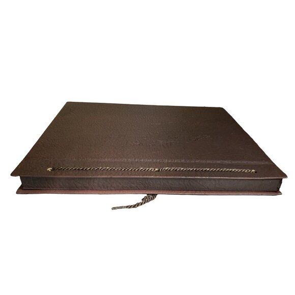 Leaves of Gold Inspirational Quotes & Proverbs 1952 Vintage Brown Leather Book - Picture 4 of 7